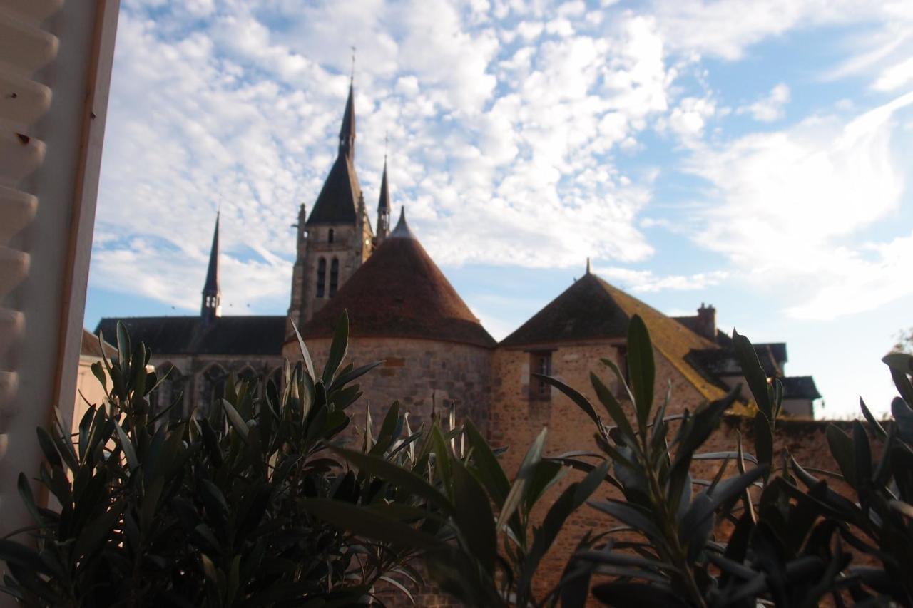 Chambre D'Hote Du Chateau Dourdan Oda fotoğraf